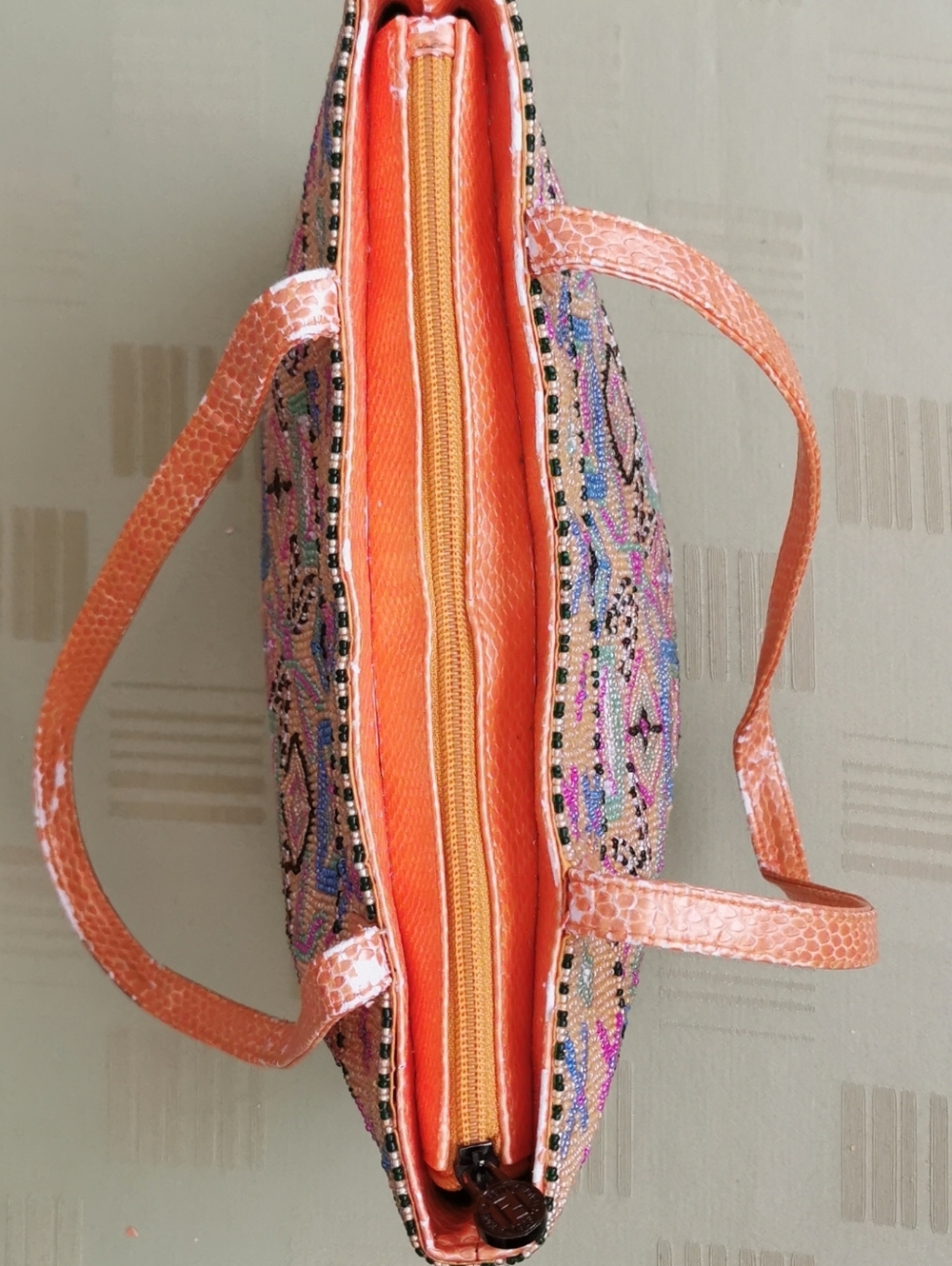FENDI luxury  vintage beaded tote bag . - Picture 6 of 9
